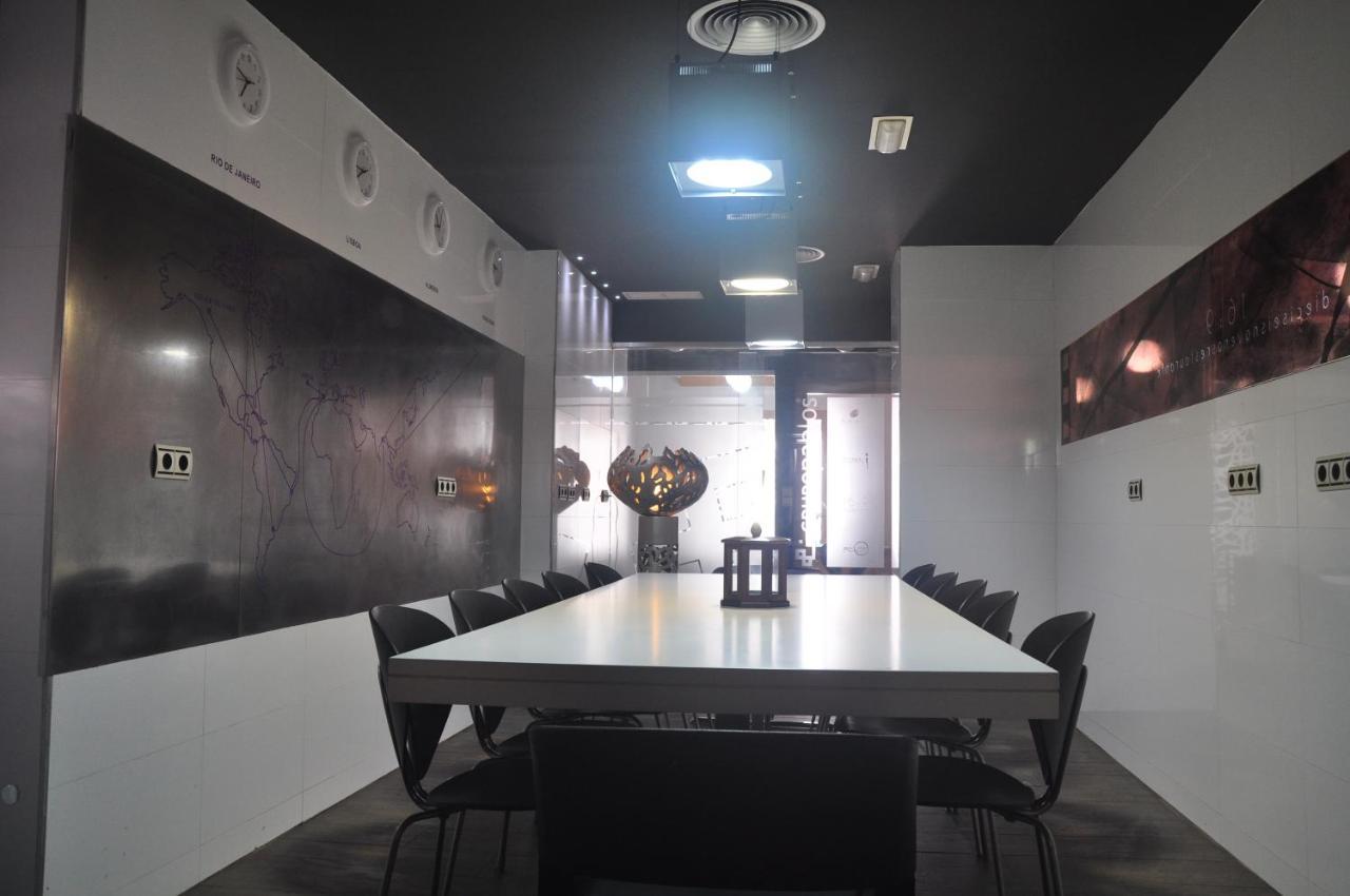 Apartamentos 16:9 Suites אלמריה מראה חיצוני תמונה