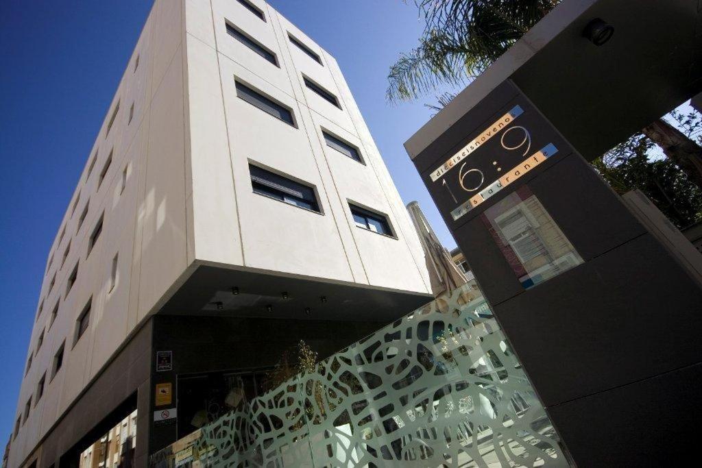 Apartamentos 16:9 Suites אלמריה מראה חיצוני תמונה